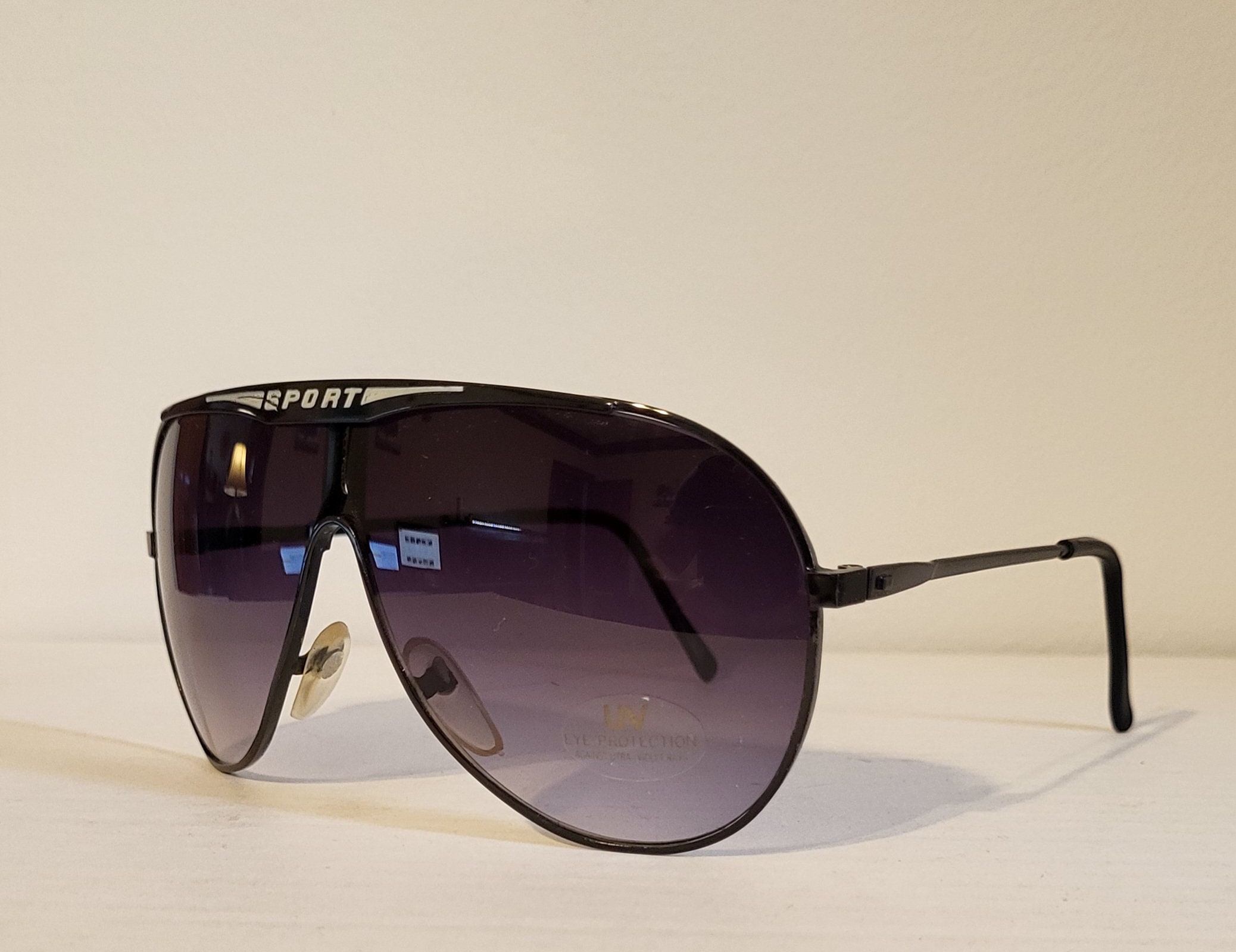 Vintage Style Sport Shield Sunglasses Oversized Visor Wrap  display picture 2