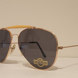 Vintage Double Bridge Aviator Sunglasses // silver metal frames with cream white brow bar // black tint lens // NOS VTG summer beach