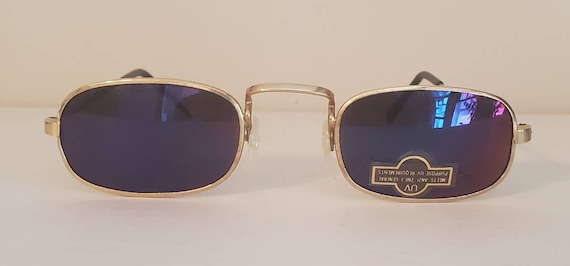 Vintage Sunglasses // Narrow frames // Rainbow oc… - image 2