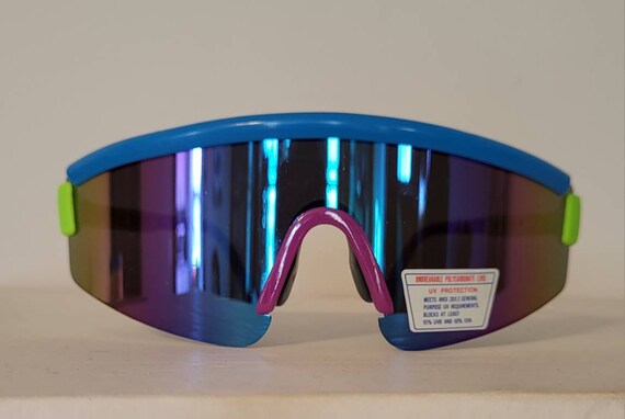Vintage Sports Sunglasses //  Blue Tint Rainbow L… - image 4