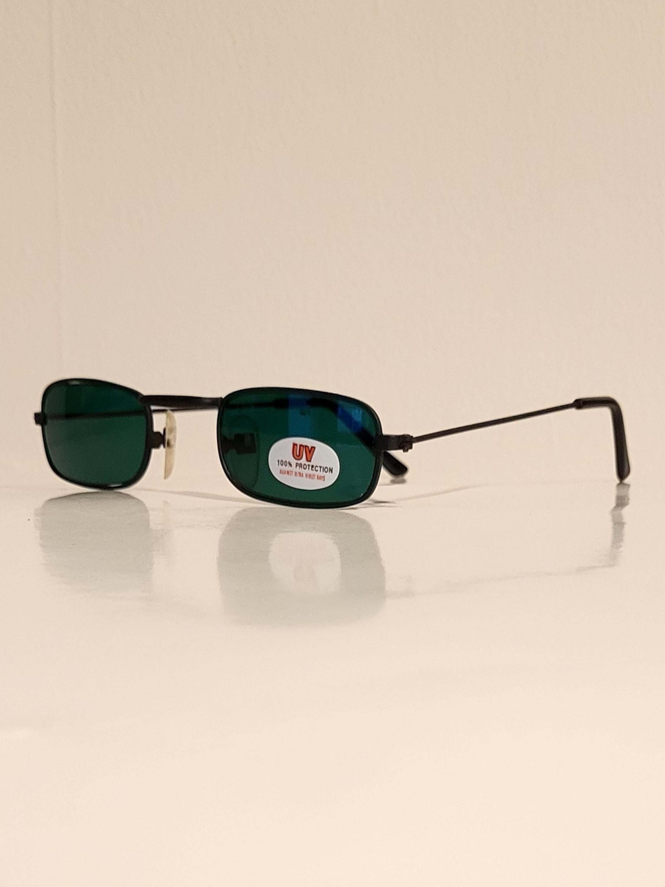 Vintage Sunglasses // Narrow Rectangular Glossy Black Metal  display picture 3