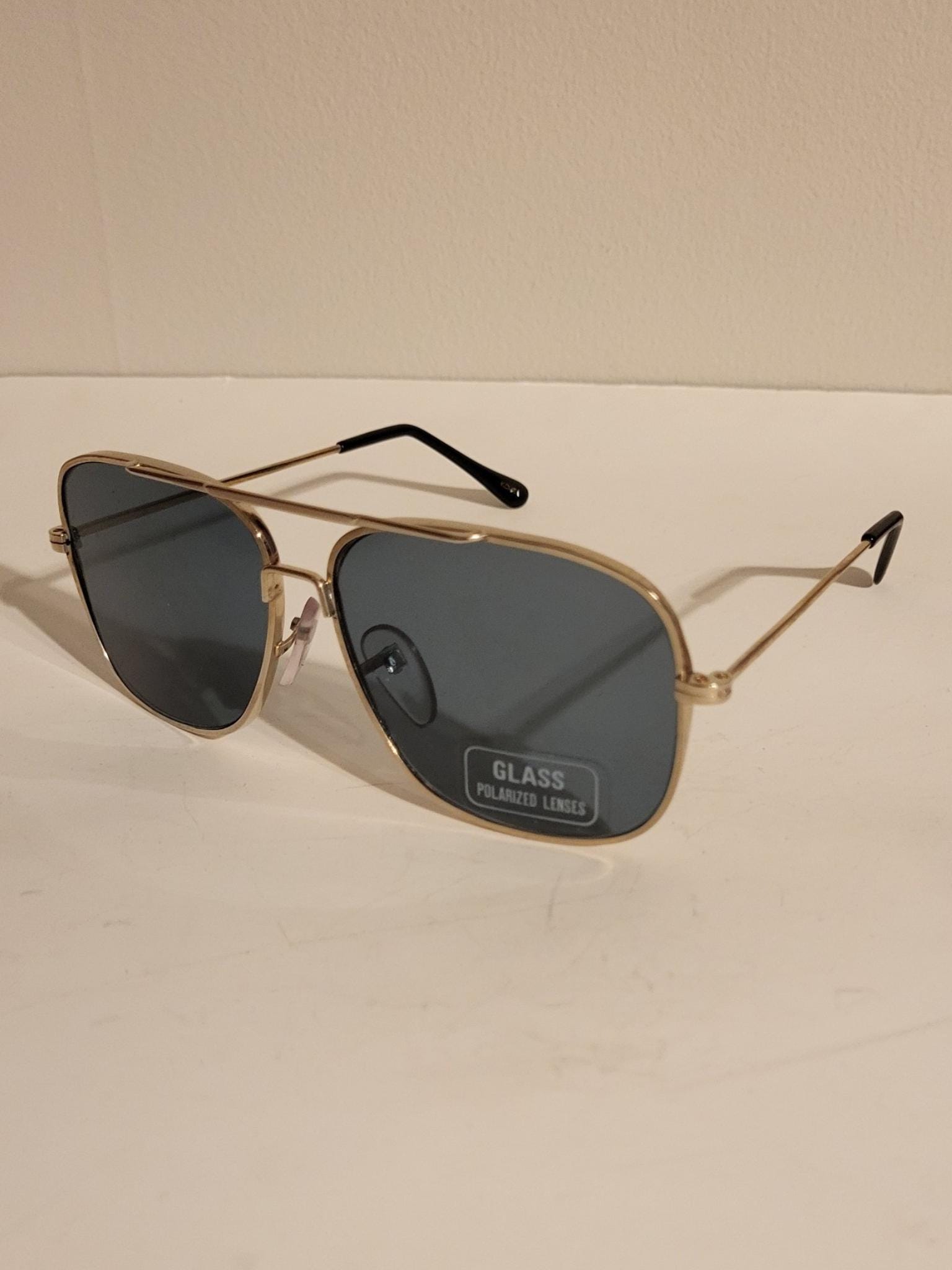 Vintage Gold Aviator Sunglasses Blue Tint Polarized Glass  display picture 1
