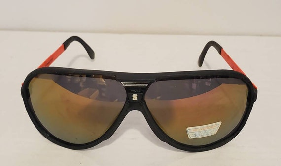 Vintage Aviator Sunglasses // Black Rubber frames… - image 4