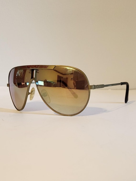 Occhiali Da Sole Ray Ban Vintage Aviator Gold Ambermatic Shooter 62Mm B / L., Anni '70 Su Italia | Ray-ban Vintage Anni 70 Prezzo, Ray-ban Aviator Anni 70 Valore, Ray Ban - Foto 8