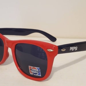 True Vintage Pepsi Sunglasses // NOS VTG deadstock // PepsiCo lens decal // Retro Shades with Super Dark lenses // Plastic frames