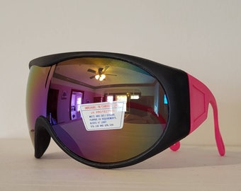 Vintage Sports Sunglasses// Big Shield Sunglasses // Sports Goggles // Racing shades // Neon Pink Frames // Retro Rave music festivals