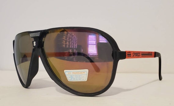 Vintage Aviator Sunglasses // Black Rubber frames… - image 2