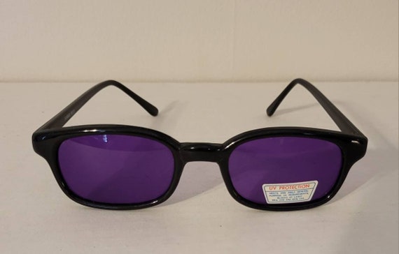 Vintage Sunglasses // Narrow plastic frames // Fu… - image 3