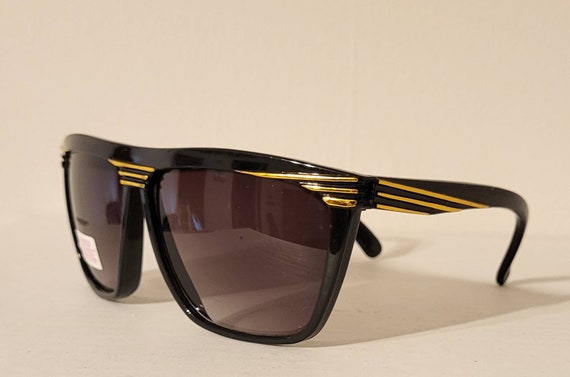 Vintage Aviator Sunglasses // Black Plastic Frame… - image 1