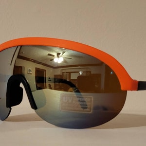 Vintage Sports Sunglasses// Big Shield Sunglasses // Sports Goggles // Gold Mirror Lenses // Orange Frames // Retro Rave music festivals