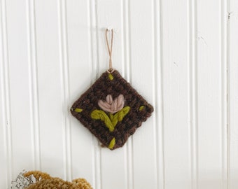 3.5” Mini floral woven wall hanging, gallery wall art, small vintage style wall hanging