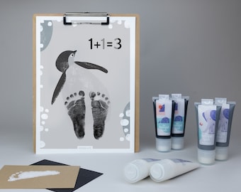 2x Penguin Footprints Poster | with KINDACUTE organic stamping fun black 50ml | Birth Poster | Christening Gift | stamp fun