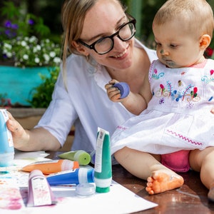 GALAH BIRD grey & fuchsia 2 Organic Stamping Fun Tubes á 50ml for beautiful hand and footprints baby imprint kit image 3