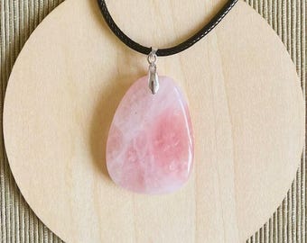 Rose quartz pendant