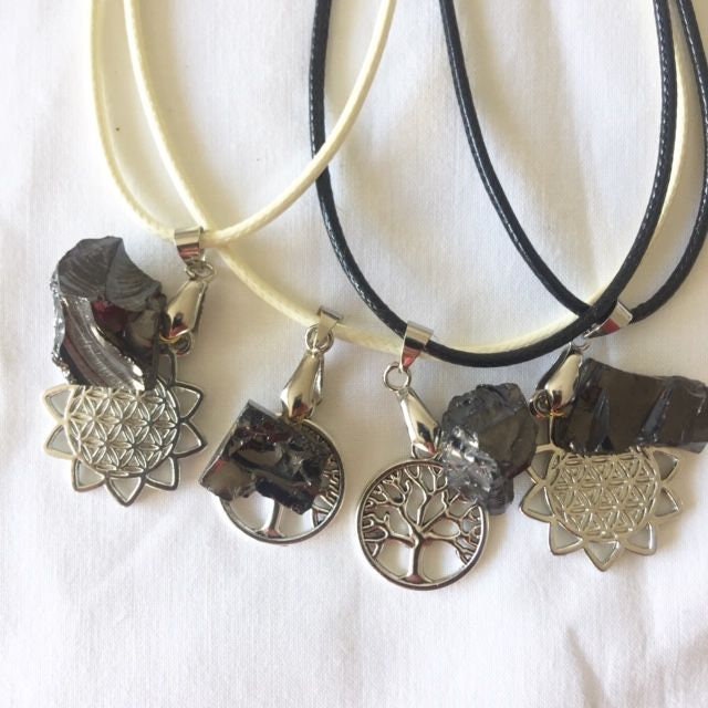 Rare - Pendentif Shungite Argenté