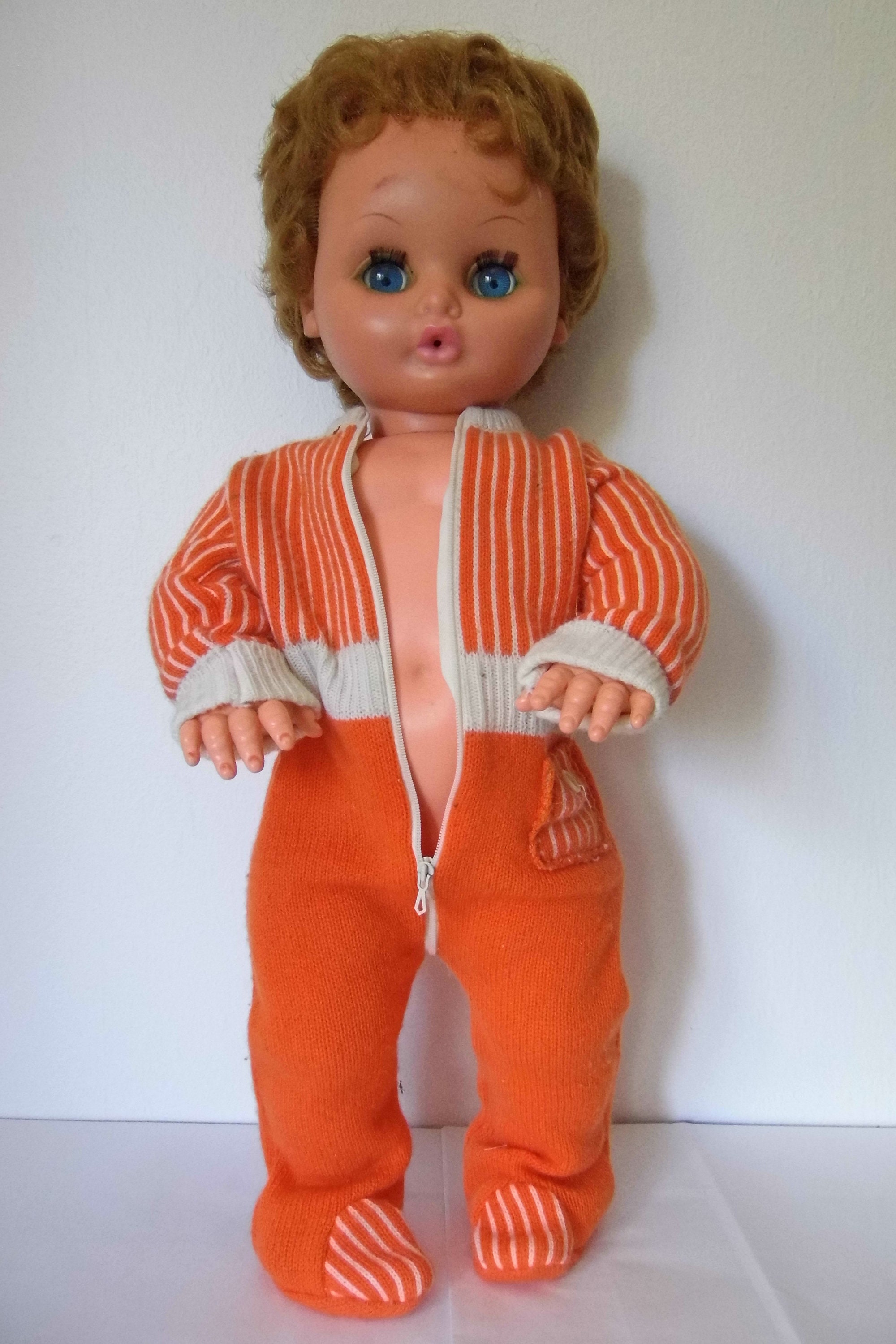 culotte chaussons   tricotés=bébé gégé du vintage  de 30-40cm Bella robe bella 