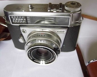 Kodak Retina Automatic III. Apareil Photo. Film. Germany. Between 1960-1963. Souvenir. Collection. With case. Zoom 45 mm. Numbered.