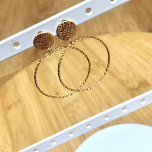 CIRCLE earrings - Stud earrings - Gold stainless steel