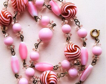 1950S   necklace PINK GLASS and perspex beads