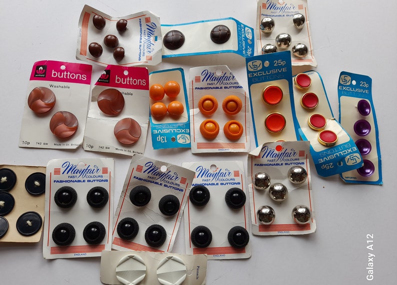 1960s VINTAGE BUTTONS Approx 15 Sets - Etsy