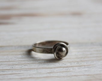 Vintage silver ring size 7 women / Antique engagement jewelry women / Vintage promise ring for her