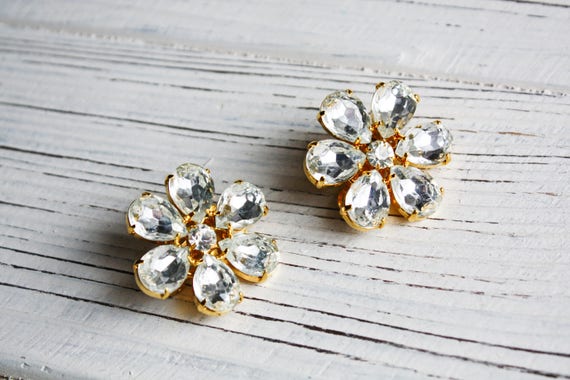 Vintage chunky crystal floral clip on earrings / … - image 6