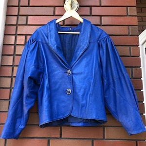 Vintage blue leather jacket / Retro ladies leather bomber / Vintage clothing women / Fall spring apparel vintage / Ladies 80's short jacket