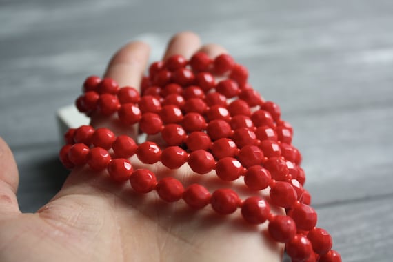 Vintage long red single strand necklace / Retro f… - image 9