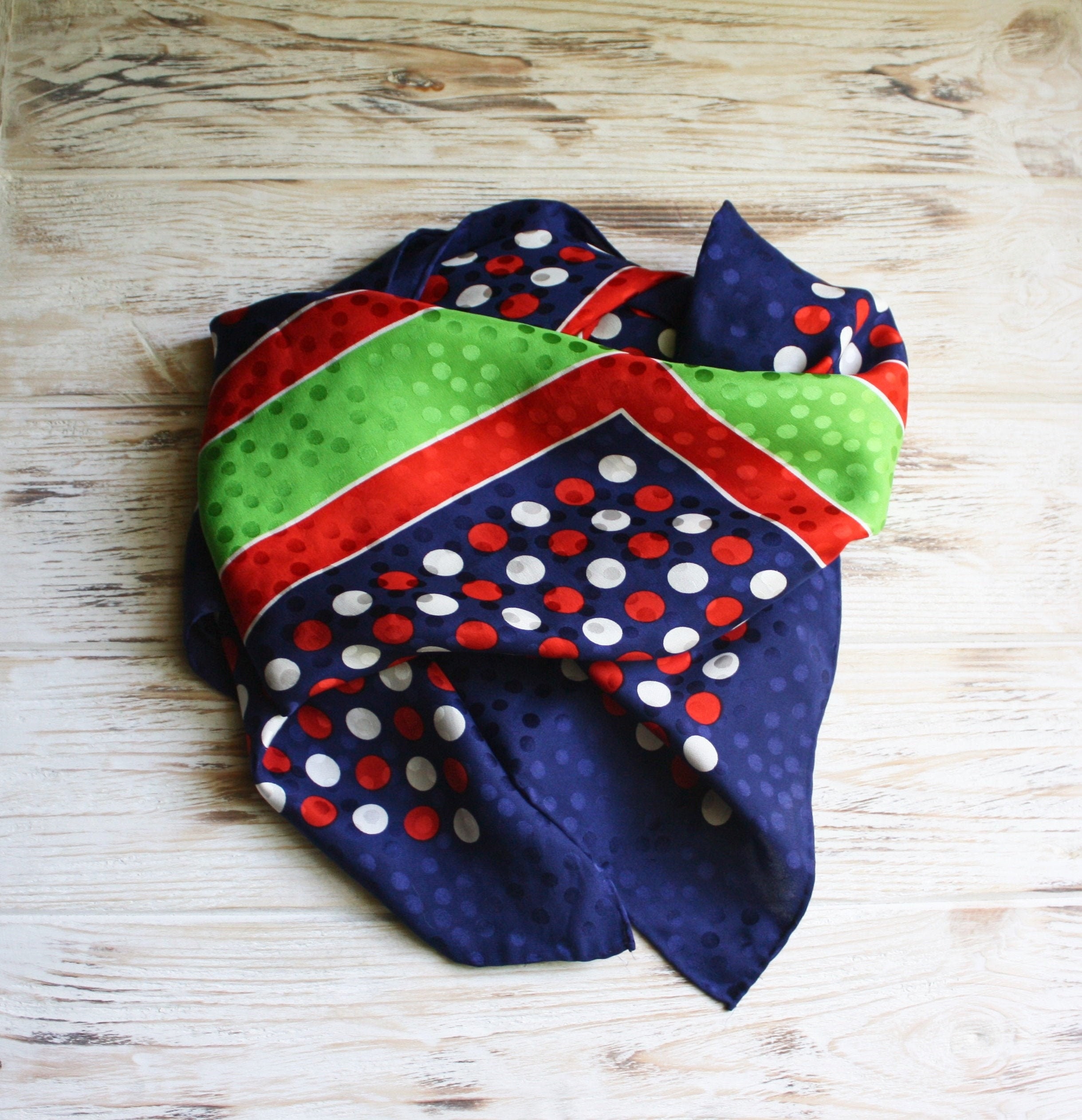 ヴィンテージ イヴ サンローランのシルク スカーフ / ヴィンテージ