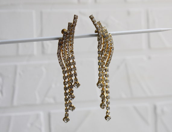 Vintage long dangle earrings / Retro screw on bac… - image 1