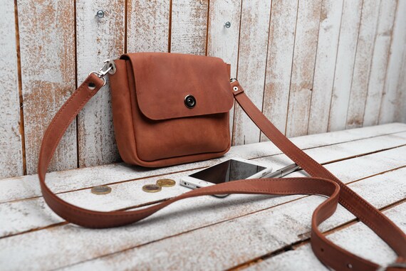 leather purses