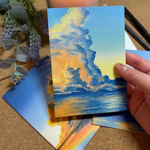 Tarjeta de felicitación de bellas artes: estudio en la nube dos