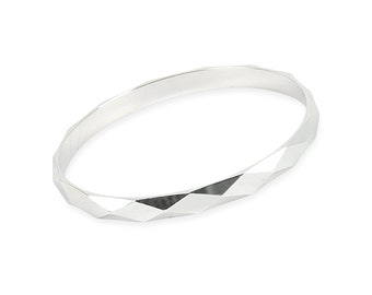 Solid 925  Sterling Ring 2mm Multi Facet Band Ring in Sizes G-Z/20 Different Sizes Available