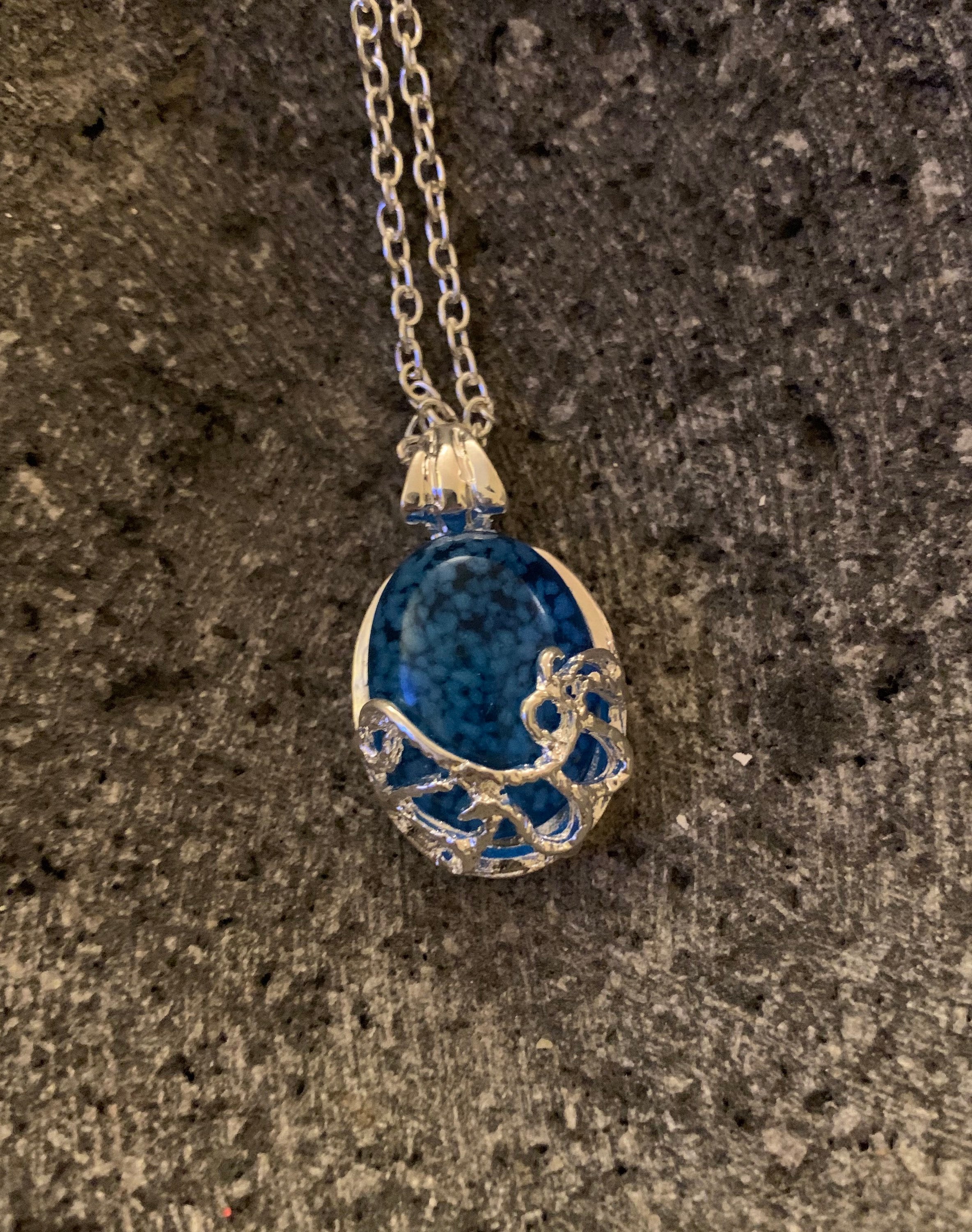 23+ Moonstone Necklace Zombies 2 PNG