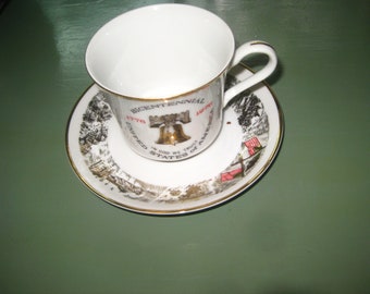 Bicentennial USA Cup and Saucer by Viletta  [cin1567bt]