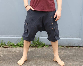 Pantalón sarouel afgano corto en gris oscuro, fabricado en algodón, unisex.