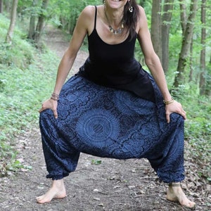 Harem pants with MANDAL PATTERN Pants dress made of viscose *dark blue/black* Yoga pants Festival pants