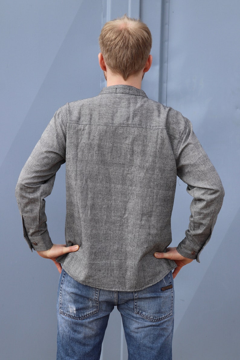 Lightweight men's shirt with cuffs in GRAY image 3