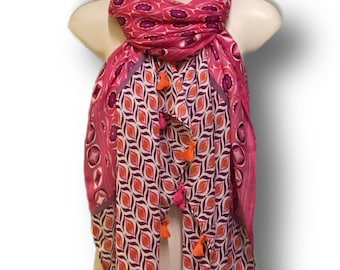 Elegance Retro-Inspired Floral Pink Scarf with Tassel for Women, Versatile for All Seasons,Ideal for Her, Mother,Birthday and Christmas
