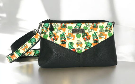 Handmade St. Patrick's Day Gnome Purse: Vinyl Exterior