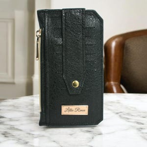Cartera delgada Luxe Noir Purse Pal: elegante y compacta, de piel sintética negra con detalles dorados