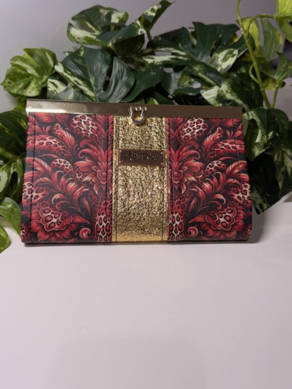 Red Leopard Clutch Wallet with Gold Trim – 10 Card Slots, Coin Zipper Pocket & Slip Pockets
