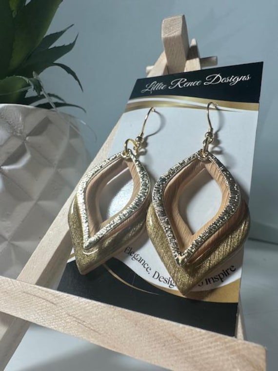 Golden yellow and gold polymer clay teardrop earrings, gold plated, yellow earrings, gold accents, long earrings