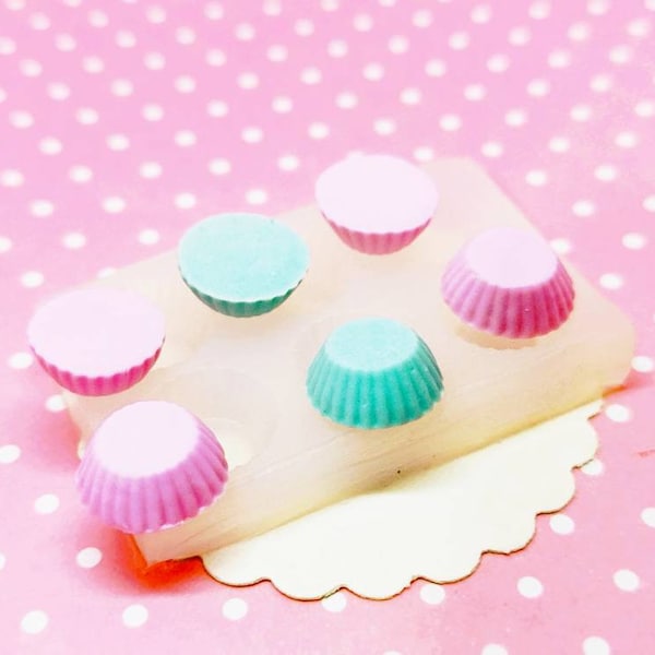 Moule miniature de bases de cupcake, cupcake, moule en argile polymère, moule à poussée flexible, moule en résine, moule à bijoux, cadeau