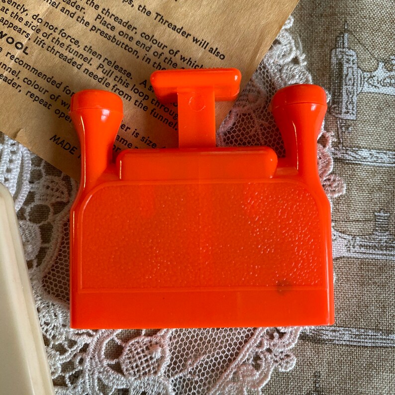 vintage automatic needle threader