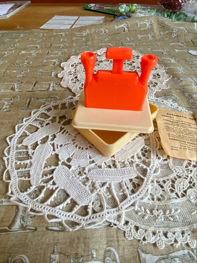 vintage automatic needle threader