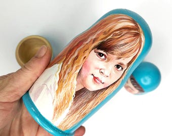 Custom Handpaint Family Portrait from Photo, Personalized Acrylic Painting, Handmade Matryoshka Dolls, Kids Portrait Gift, Nesting dolls