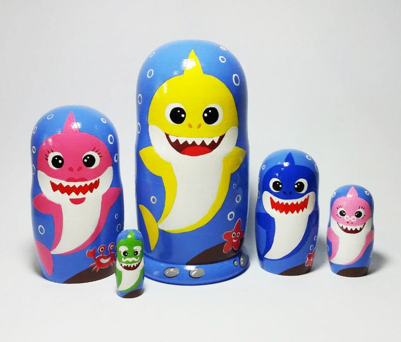 shark family toys