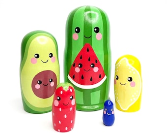 Set di bambole nidificanti di frutta, matrioska in legno dipinta a mano, giocattolo kawaii per bambini, decorazione per la cameretta dei bambini, regalo Montessori per bambini piccoli