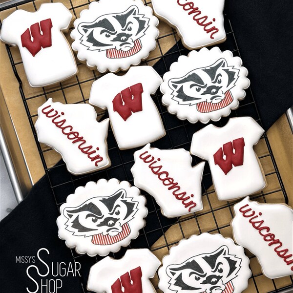 University of Wisconsin Madison Bucky Badgers (12 cookies)